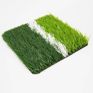 Дерновина синтетической лужайки премиум-класса на открытом воздухе искусственная для футбольного поля